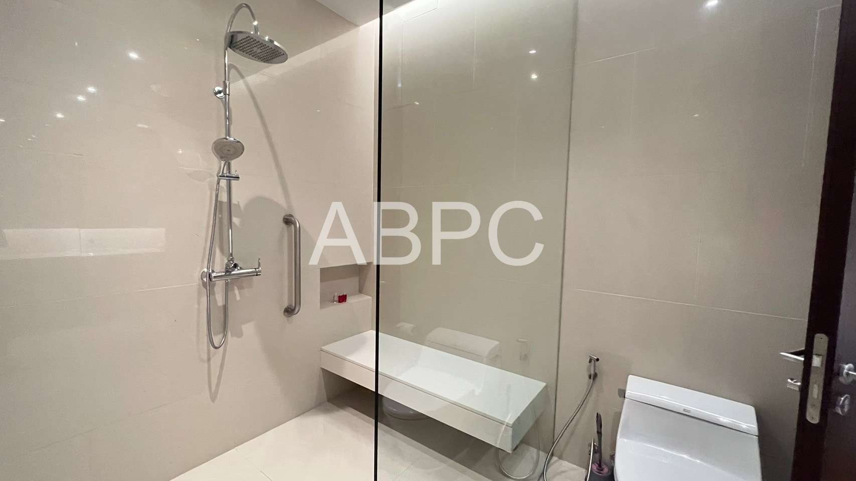 2 Bedrooms 1 Bathroom in Bangsaray photo 10