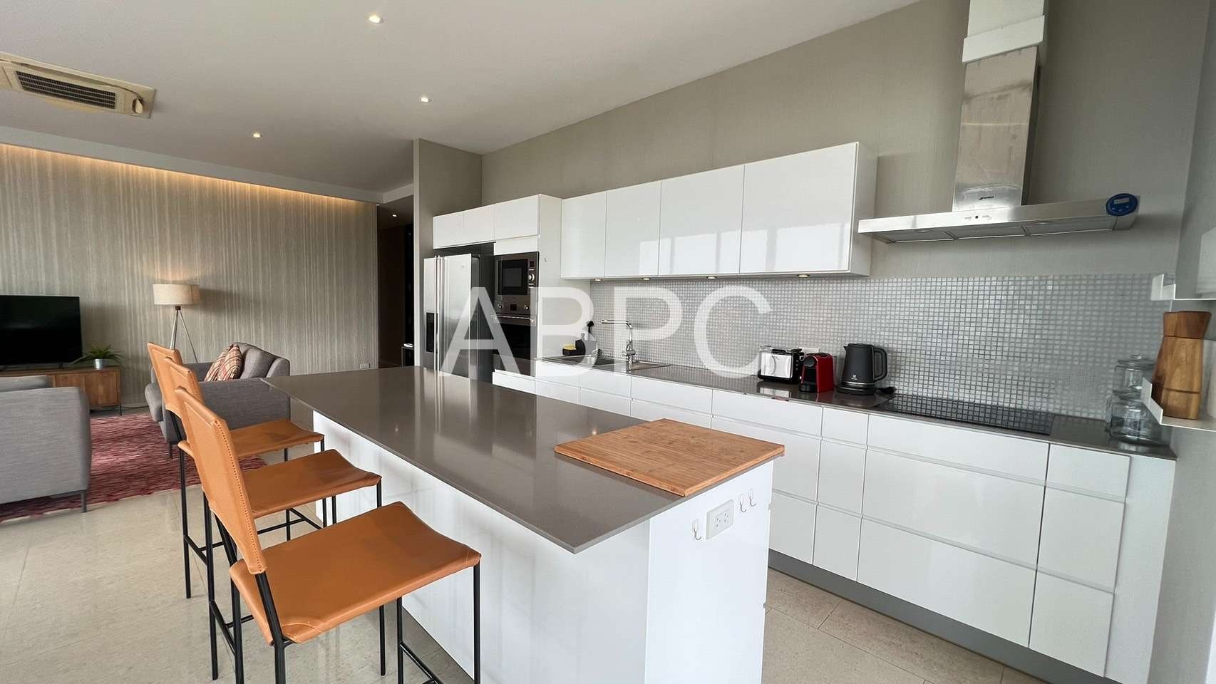 2 Bedrooms 3 Bathrooms in Bangsaray photo 5