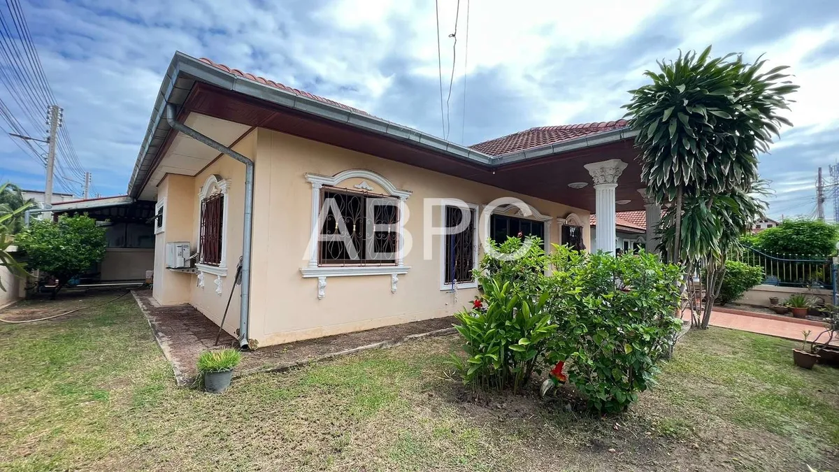 3 Bedrooms 2 Bathrooms in Jomtien