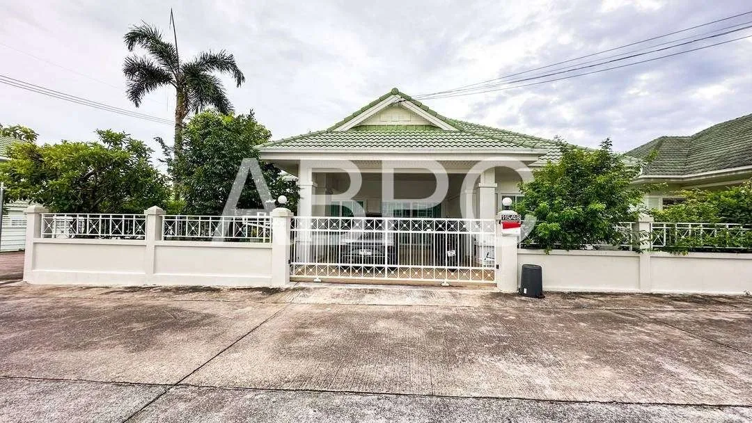 3 Bedrooms 2 Bathrooms in East Pattaya