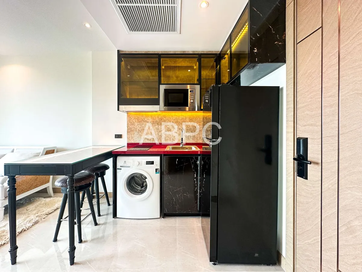 Sea View Condo For Rent photo 4