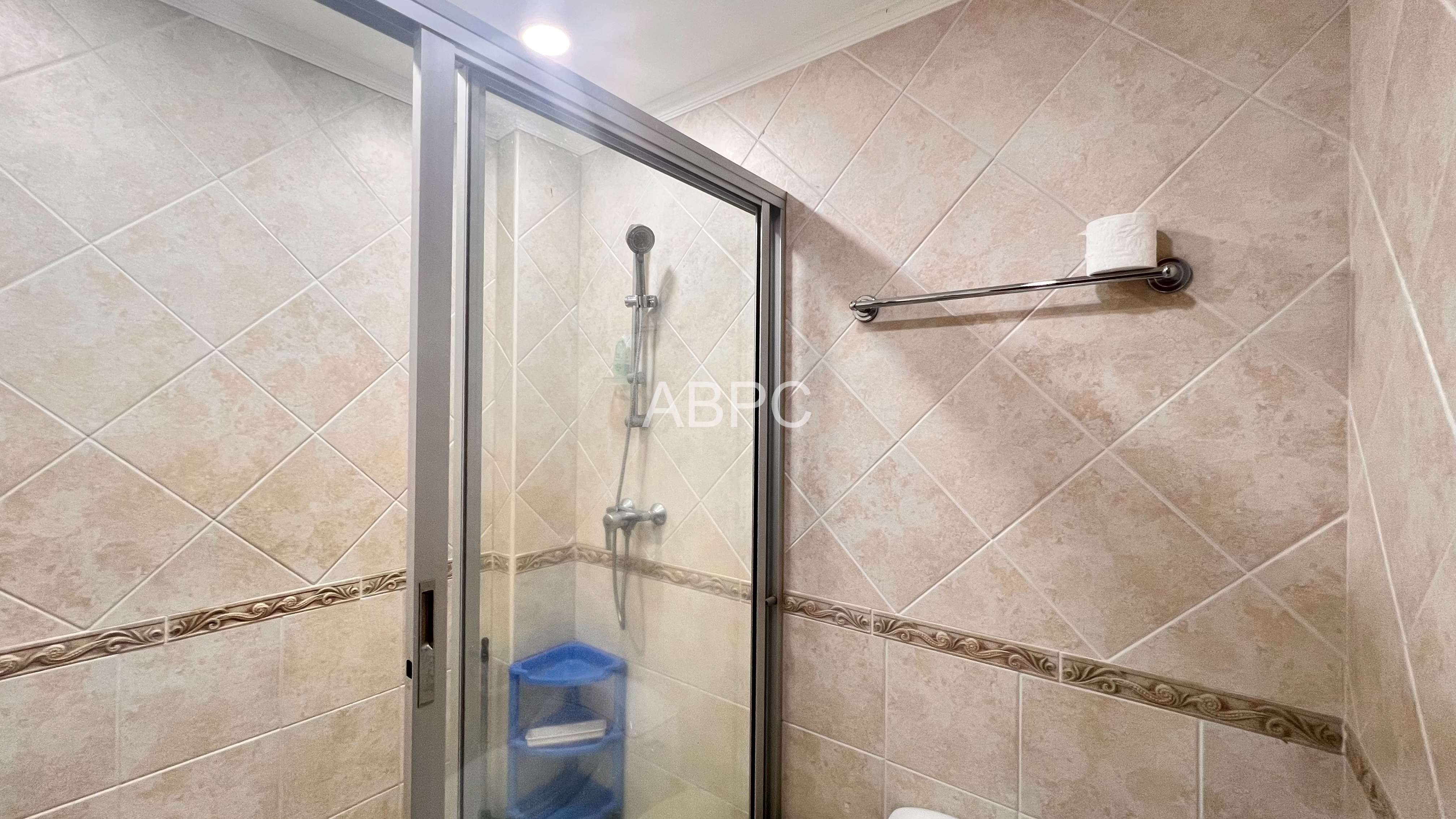Quiet Studio for RENT and SALE in Jomtien photo 7