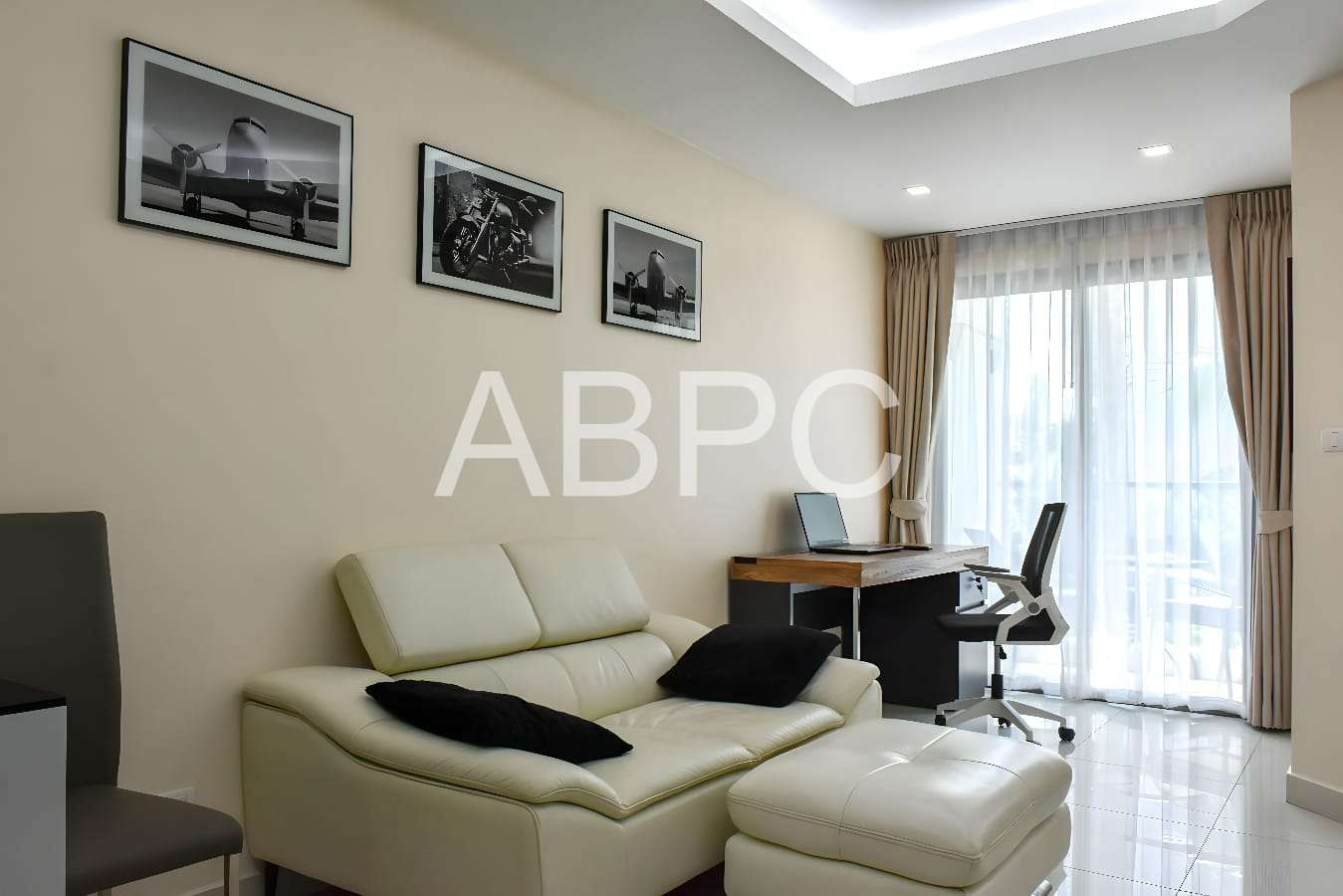 Pool View 1 Bed 1 Bath Condo In Pratumnak photo 4