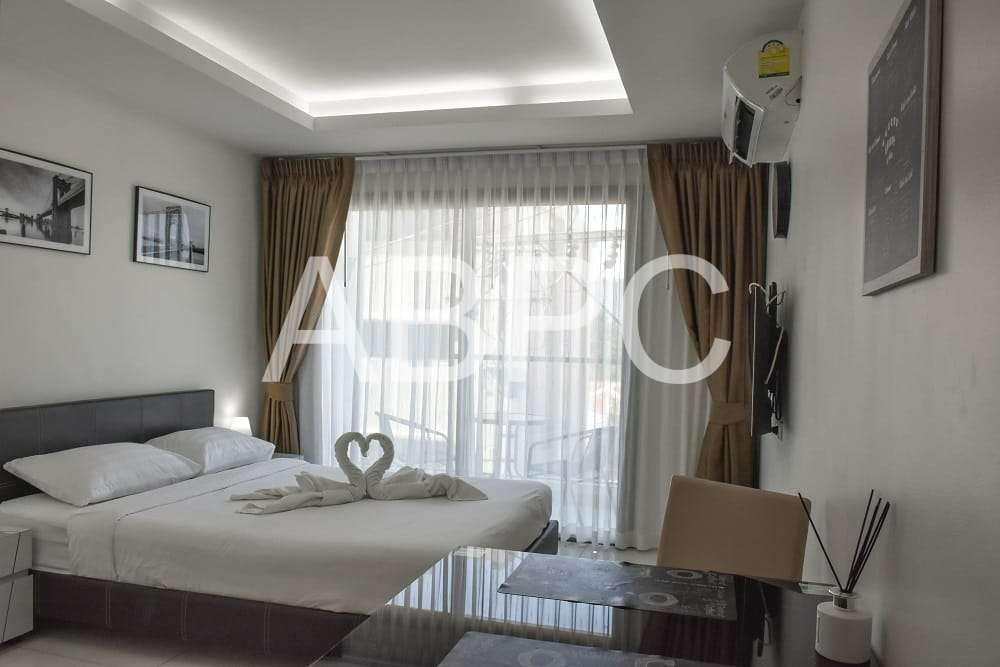 Studio Condo For sale In Prahtamnak photo 6