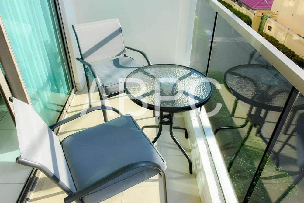 Studio Condo For sale In Prahtamnak photo 11