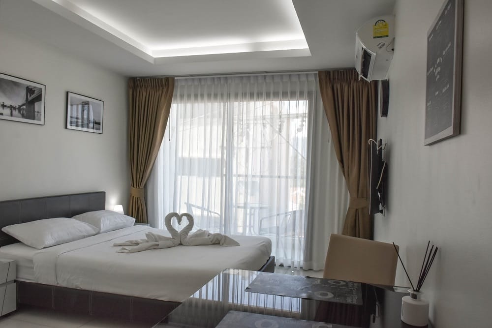 Studio Condo For sale In Prahtamnak photo 20