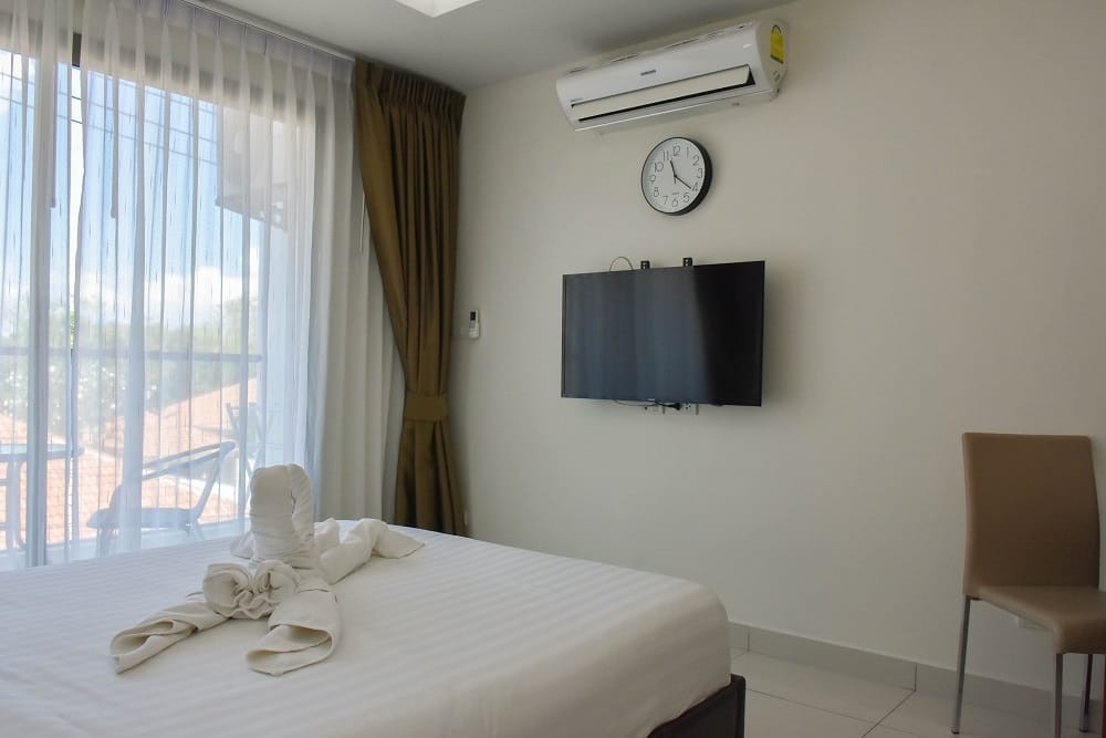 Studio Condo For sale In Prahtamnak photo 17