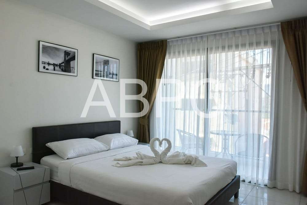 Studio Condo For sale In Prahtamnak photo 2