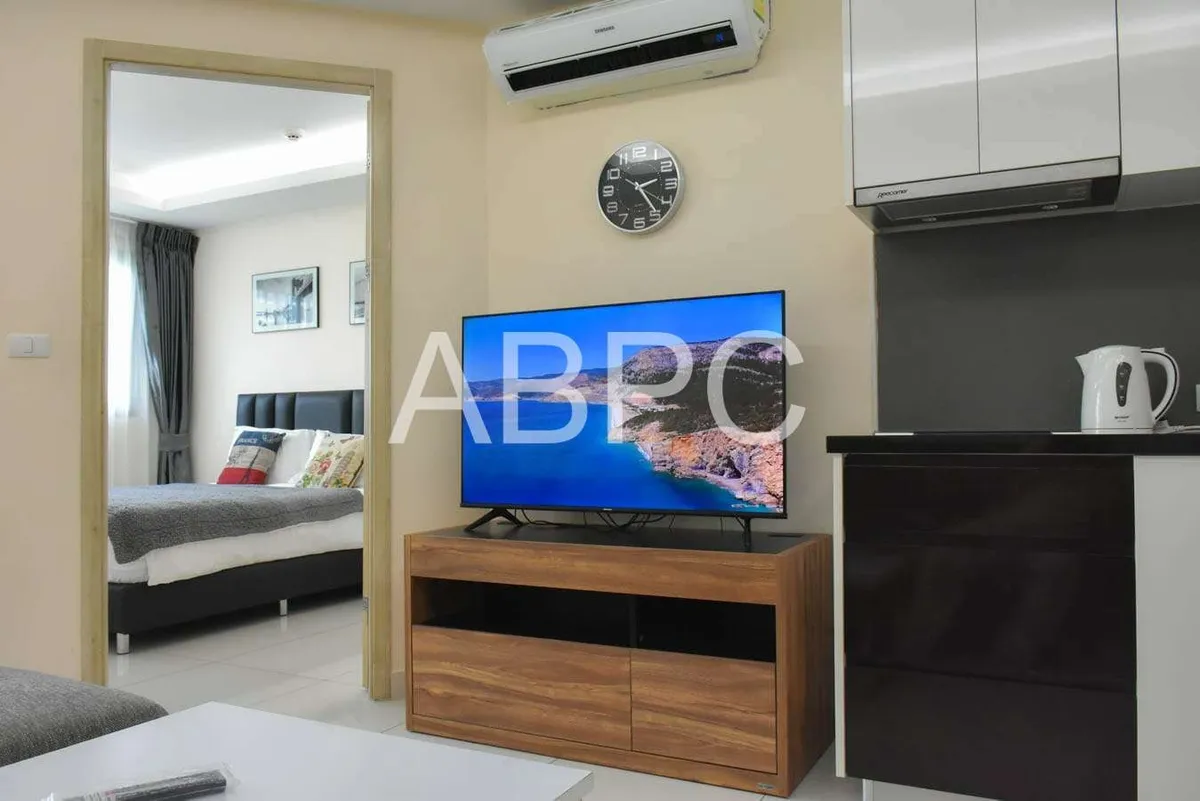 One Bedroom Condo For Sale in Prahtamnak photo 13