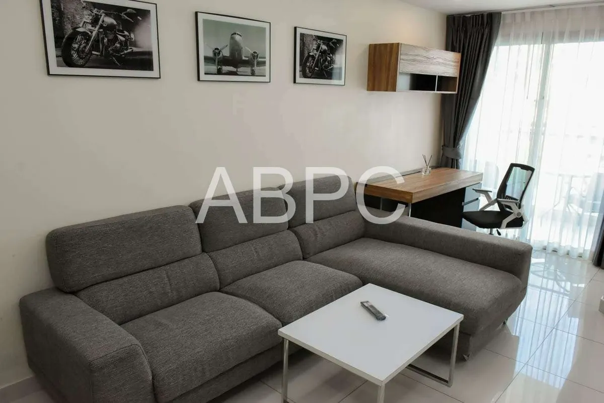 One Bedroom Condo For Sale in Prahtamnak photo 3