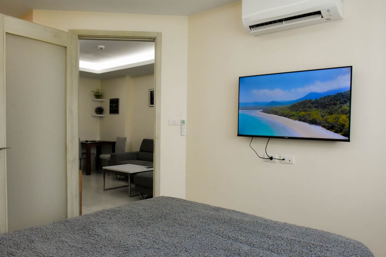 One Bedroom Condo For Sale in Prahtamnak photo 27