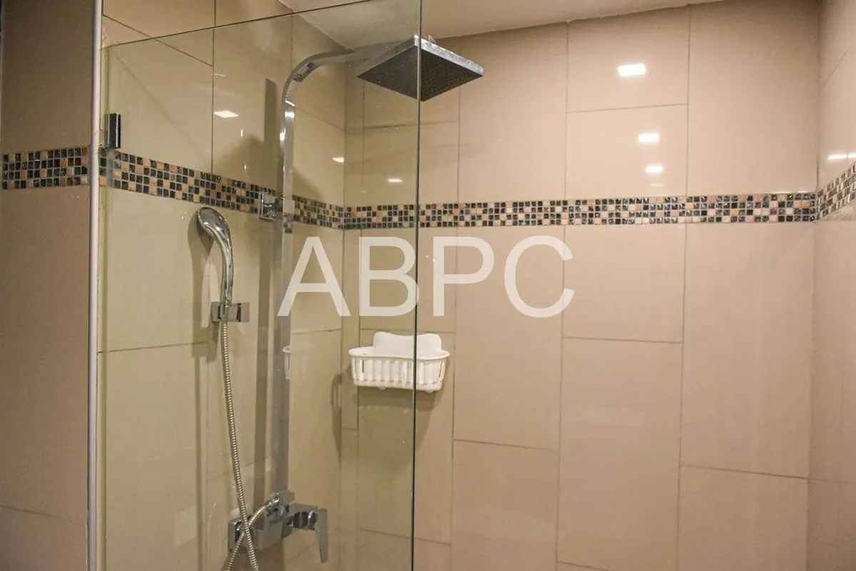 Studio Condo For Sale in Prahtamnak photo 4