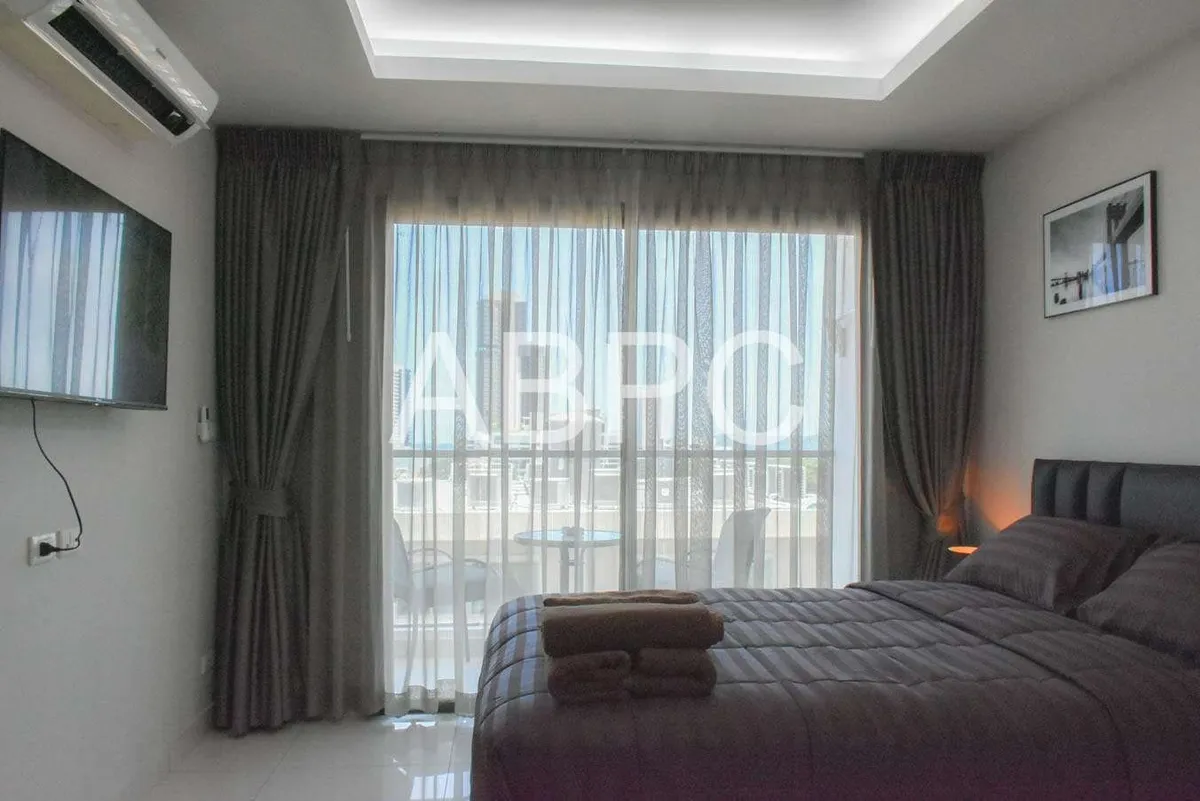 Studio Condo For Sale in Prahtamnak photo 10