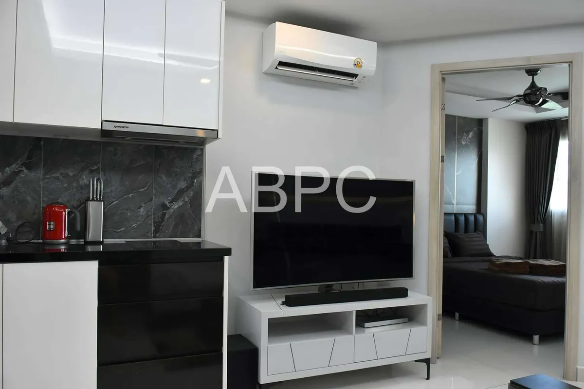 One Bedroom Condo For Sale in Prahtamnak photo 11