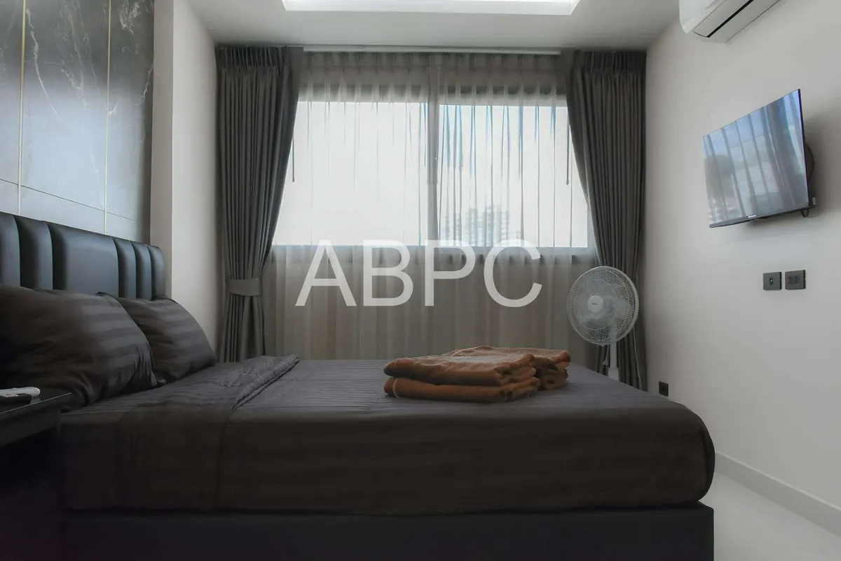 One Bedroom Condo For Sale in Prahtamnak photo 10