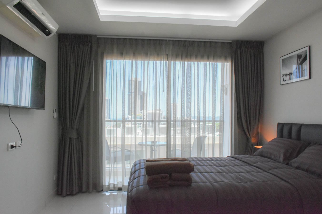 One Bedroom Condo For Sale in Prahtamnak photo 28