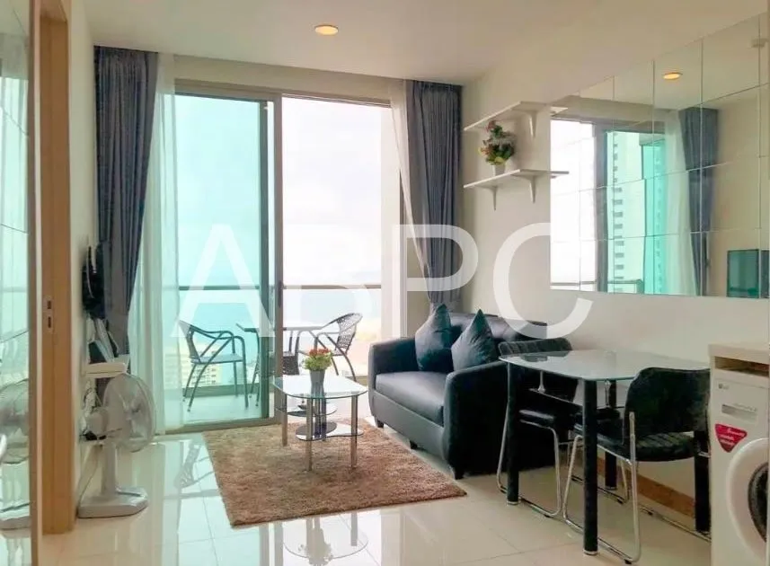 one bedroom one bathroom in Wongamat photo 2