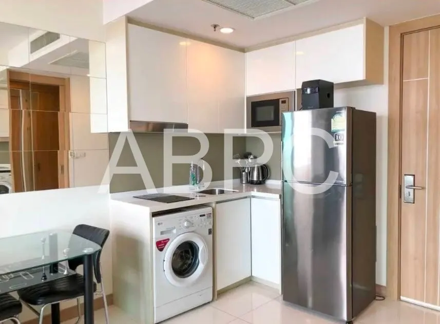 one bedroom one bathroom in Wongamat photo 7