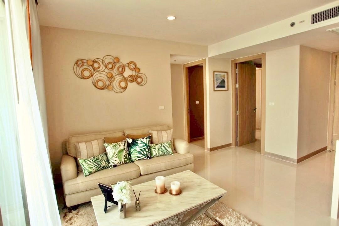 2 Bedrooms Condo For Rent include Internet photo 17