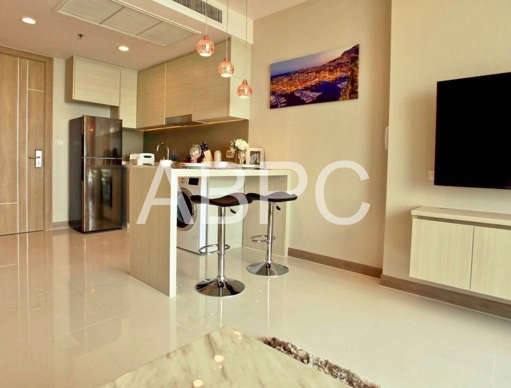 2 Bedrooms Condo For Rent include Internet photo 8