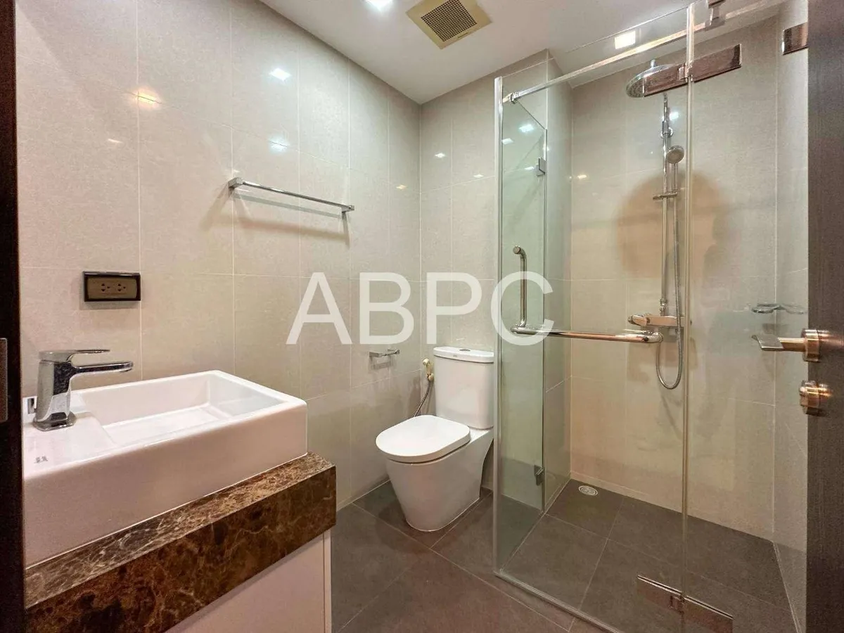 Seaview Breeze 2 Bedrooms for SALE in Pratumnak photo 4