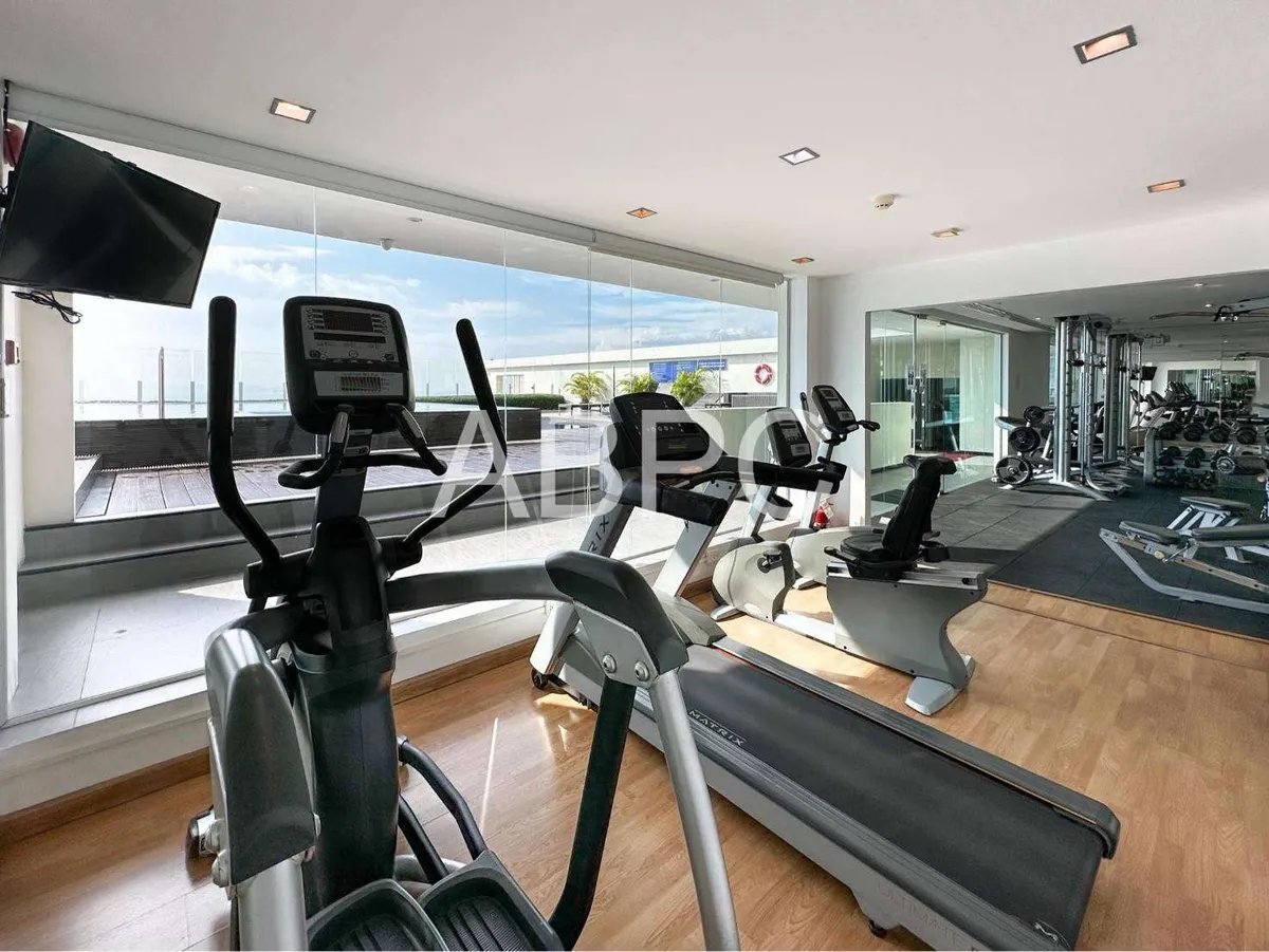 Seaview Breeze 2 Bedrooms for SALE in Pratumnak photo 9