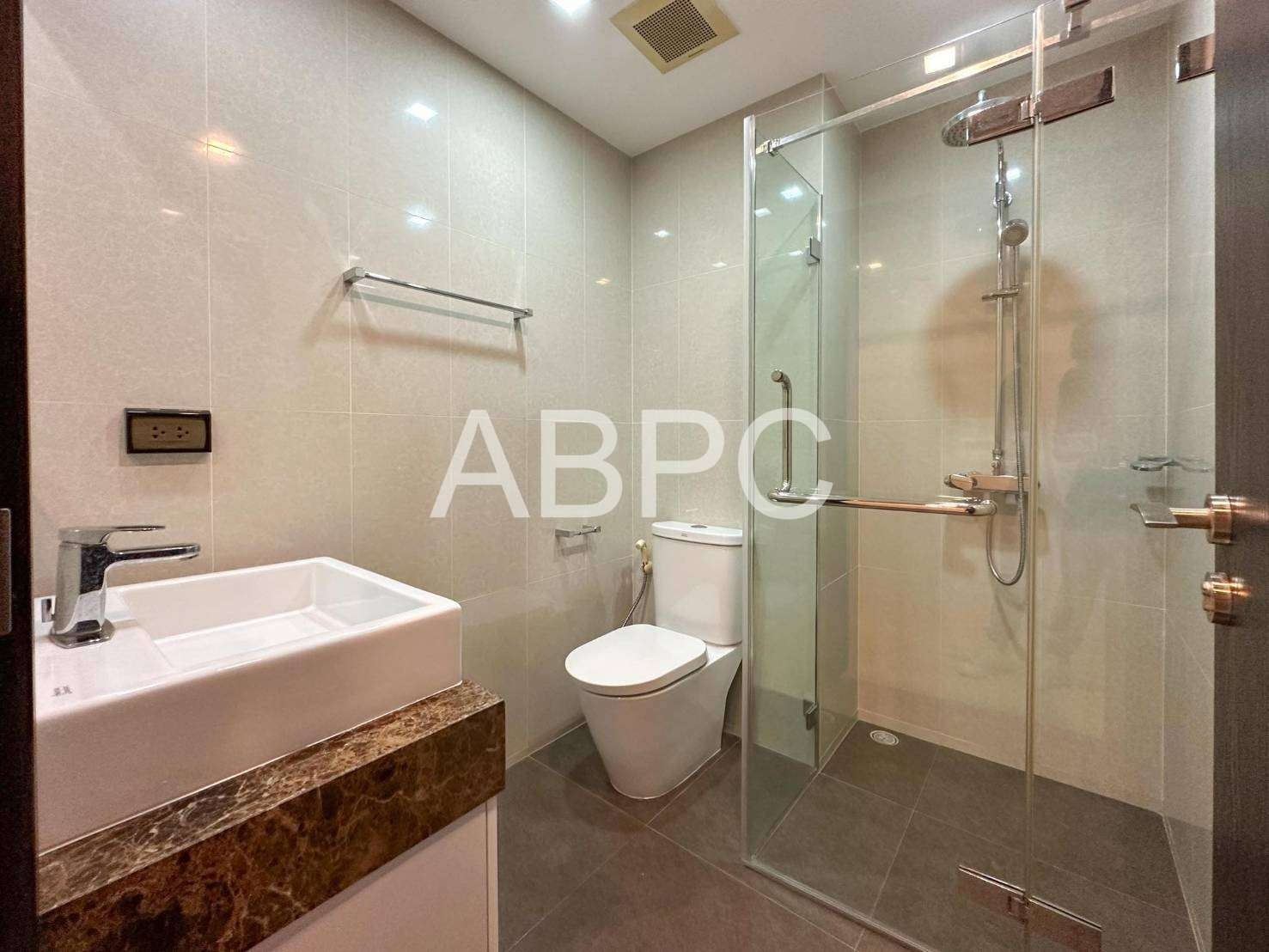 Seaview Breeze 2 Bedrooms for SALE in Pratumnak photo 4