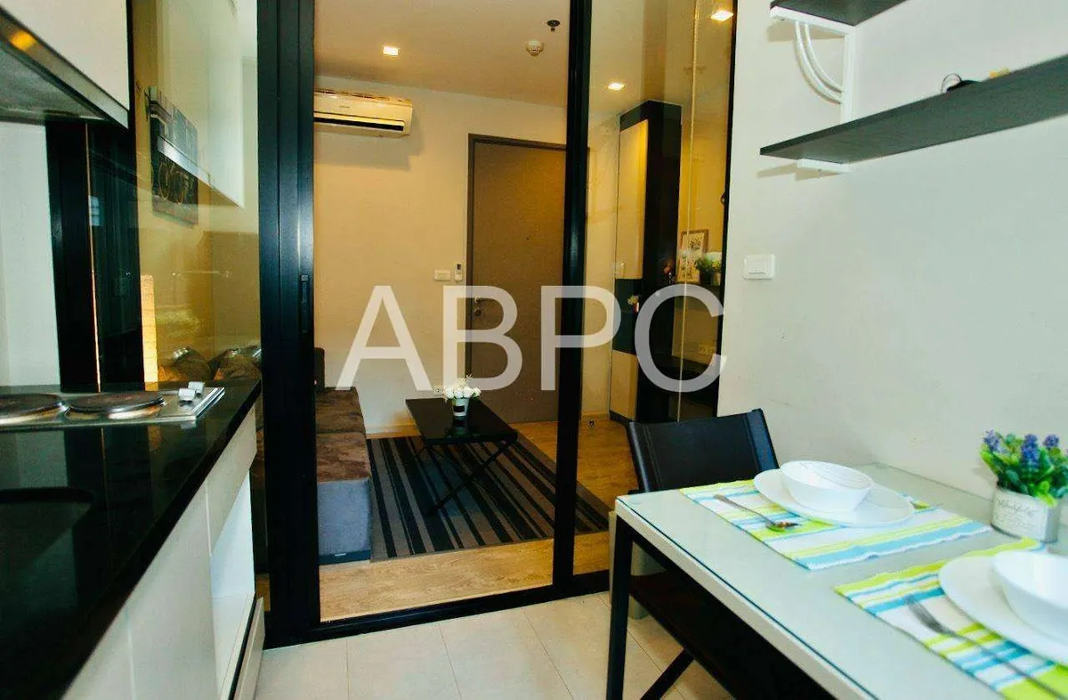 Garden View 1 Bed 1 Bath Condo In Central Pattaya photo 8