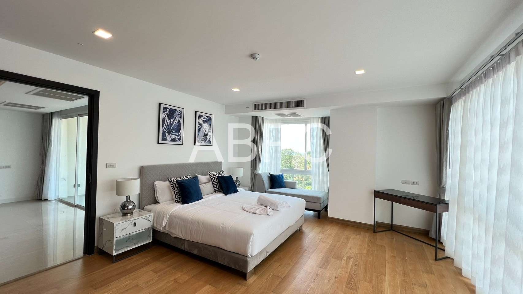 Penthouse 3 Bed 3 Bath Condo In Pratumnak photo 17