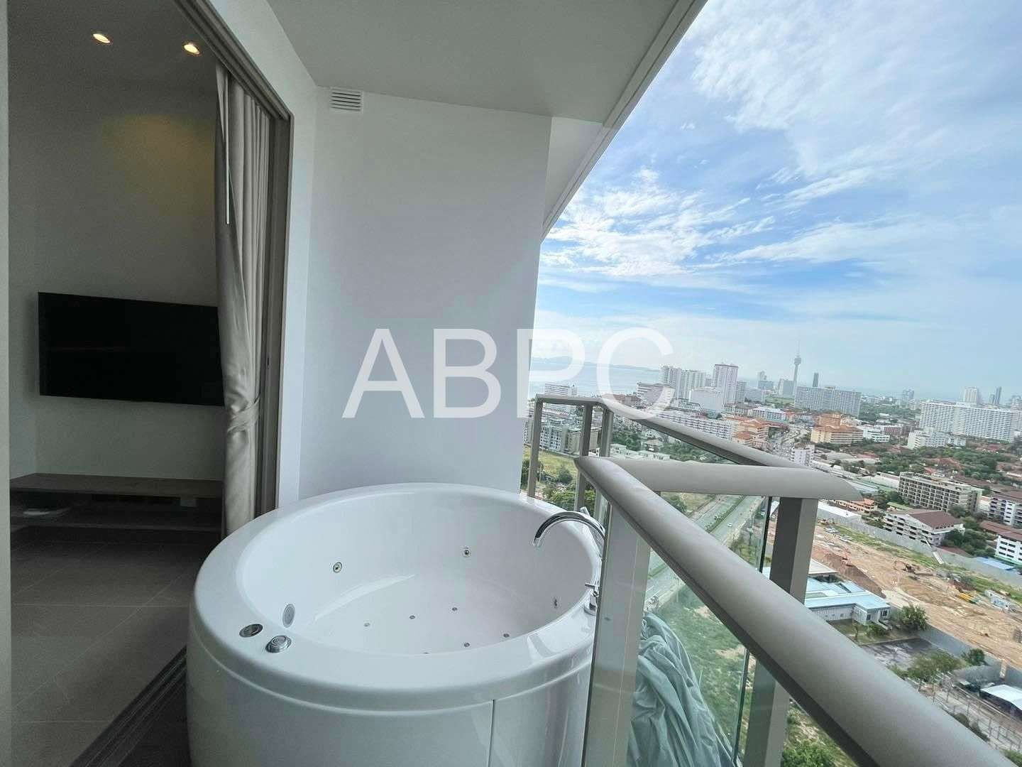 Sea View Condo For Sale in Jomtien photo 6