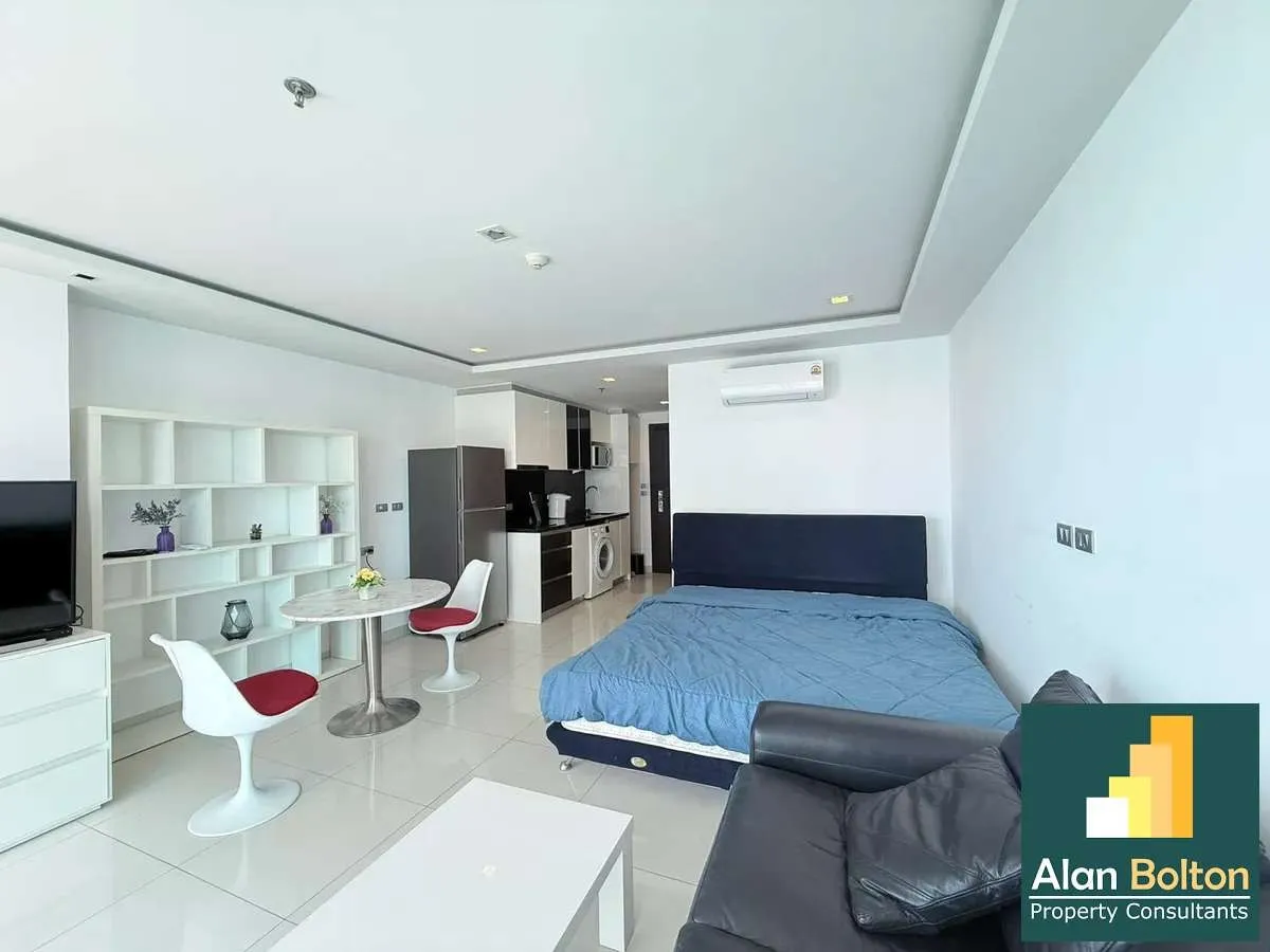 Studio Bed 1 Bath in Wong Amat ABPC1059 photo 13