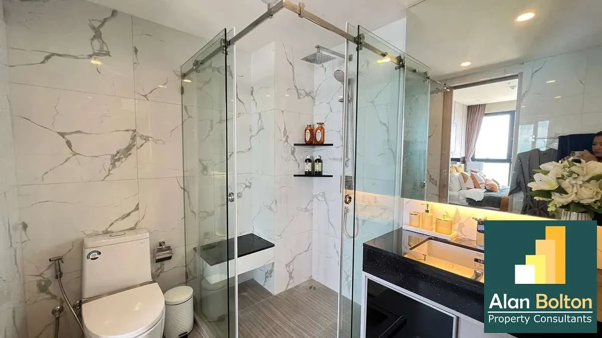 High Floor Sea View 1 Bedroom 1 Bathroom in Panora Pratumnak photo 5