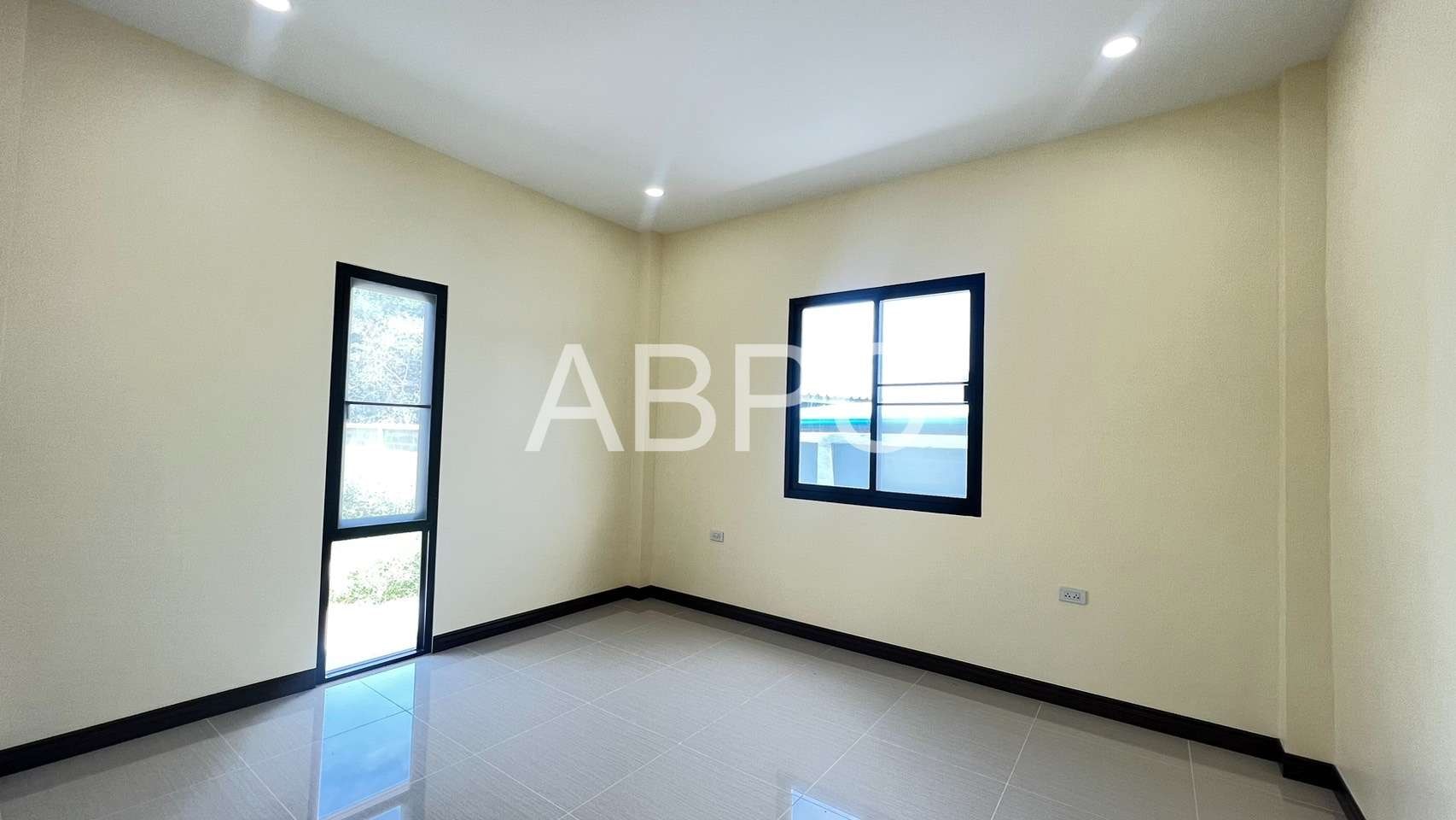 Privacy 3 Bathrooms 2 Bedrooms in Bangsaray photo 6