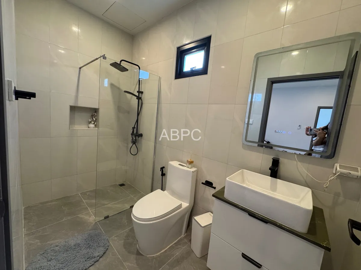 3‑Storey Pool Villa 4 Bedrooms 4 Bathrooms in Huay Yai photo 14