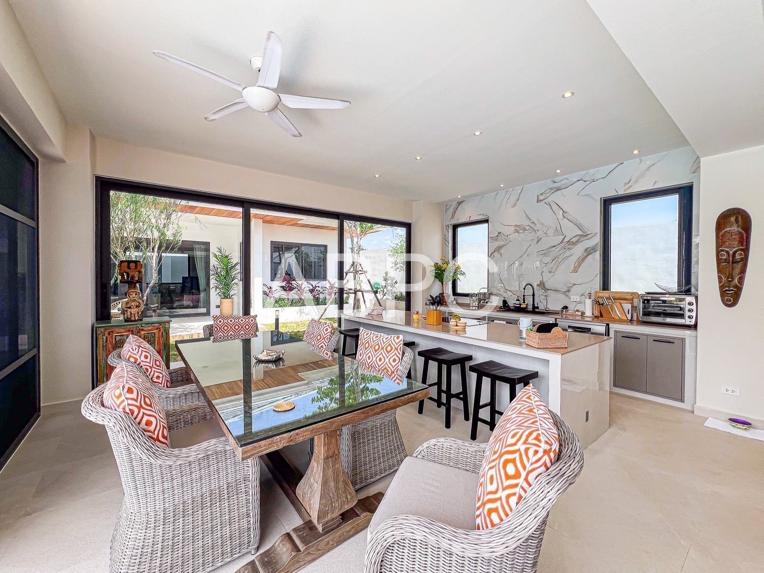 A Sanctuary Above All: Brand New 5 Bedroom 6 Bathroom Pool Villa for Sale Mabprachan/Pong photo 11