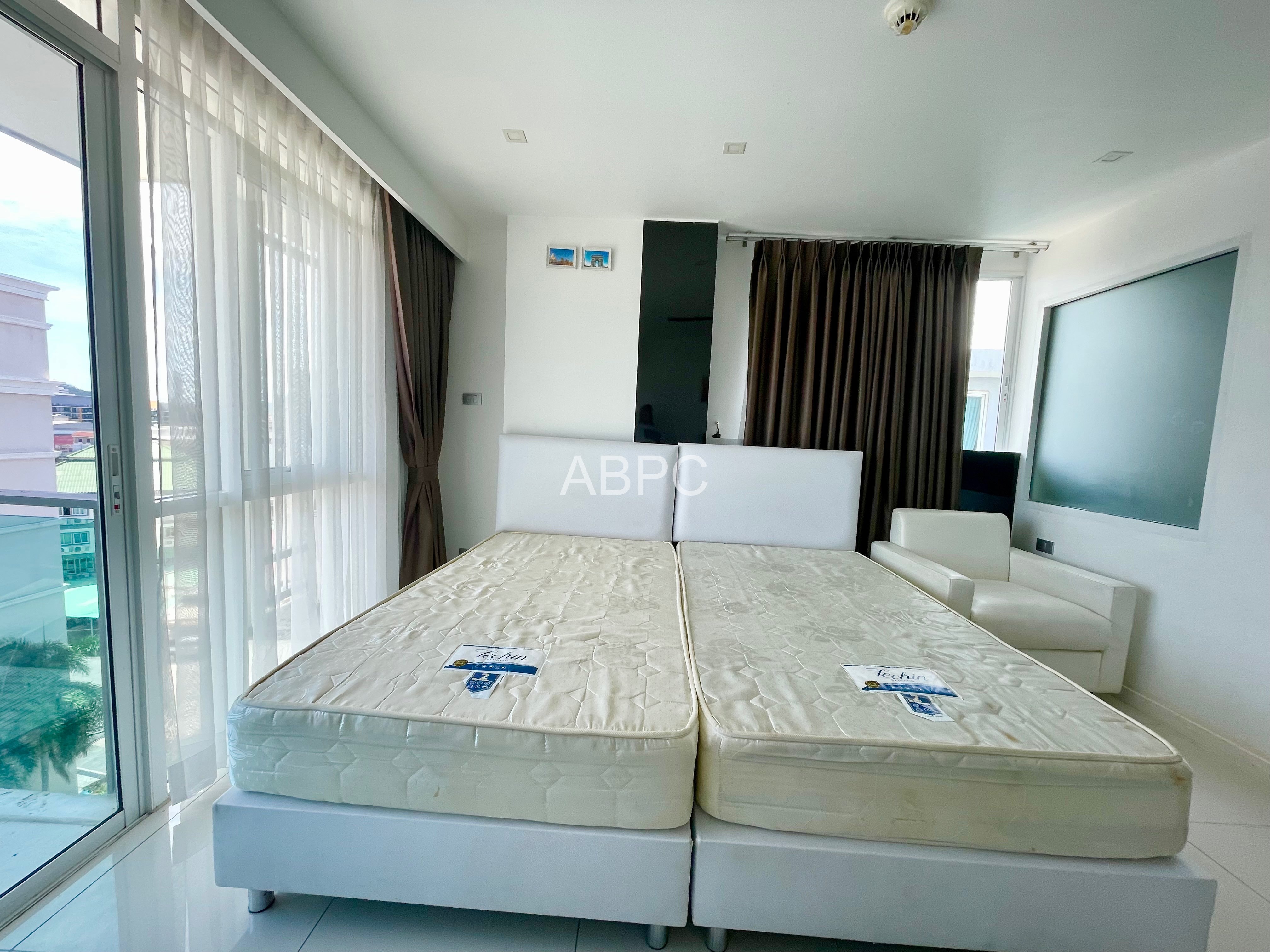 City Center Residence photo 5