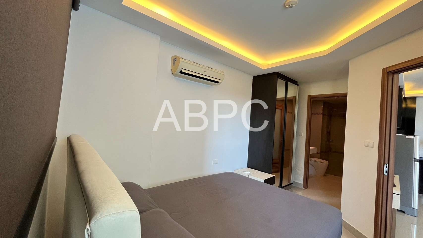 1 Bedroom 1 Bathroom in Club Royal For Rent photo 11