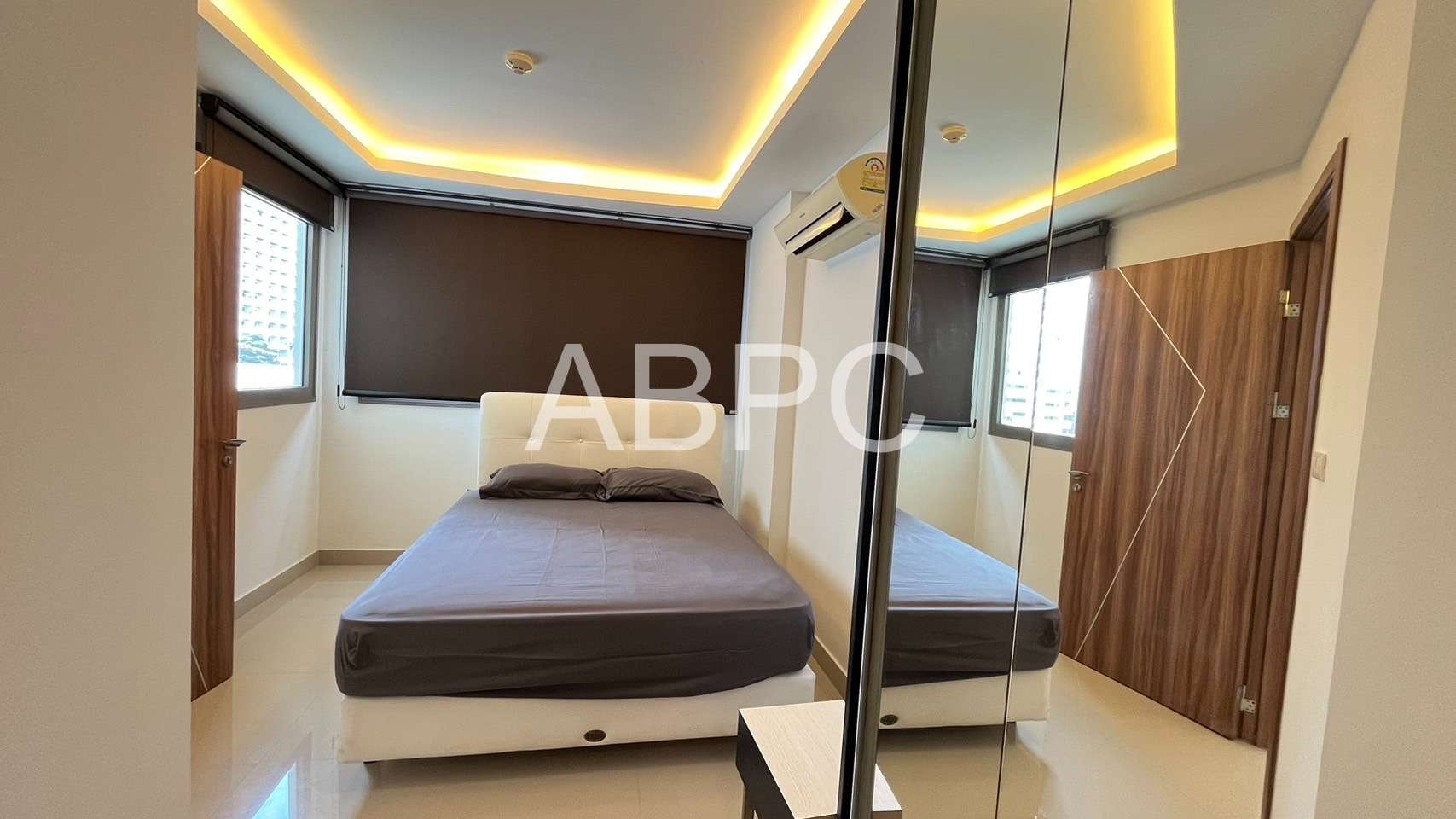 1 Bedroom 1 Bathroom in Club Royal For Rent photo 13