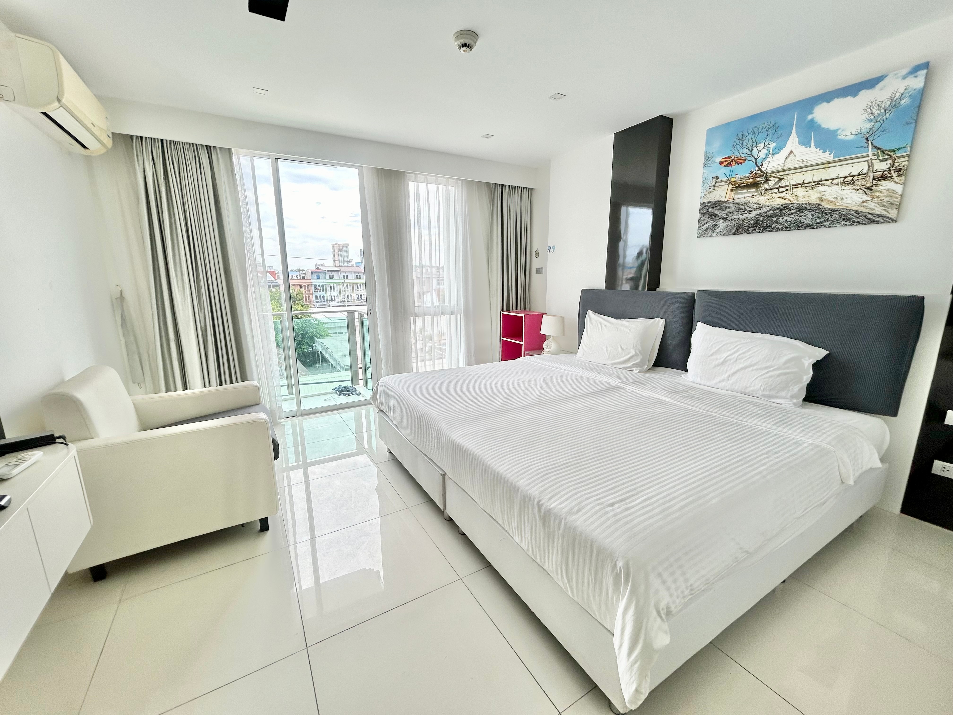 City Center residence photo 8