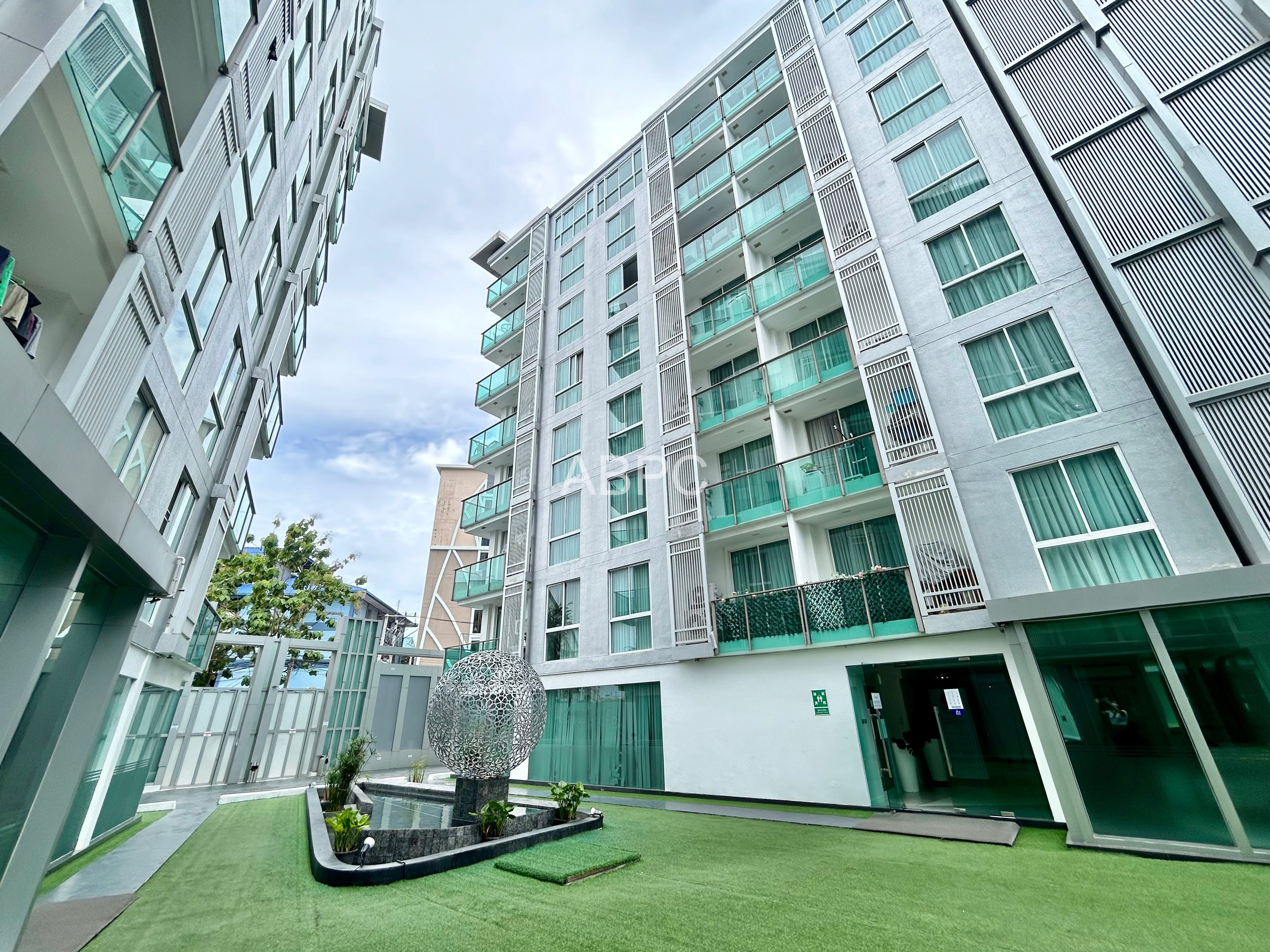 City Center residence photo 6