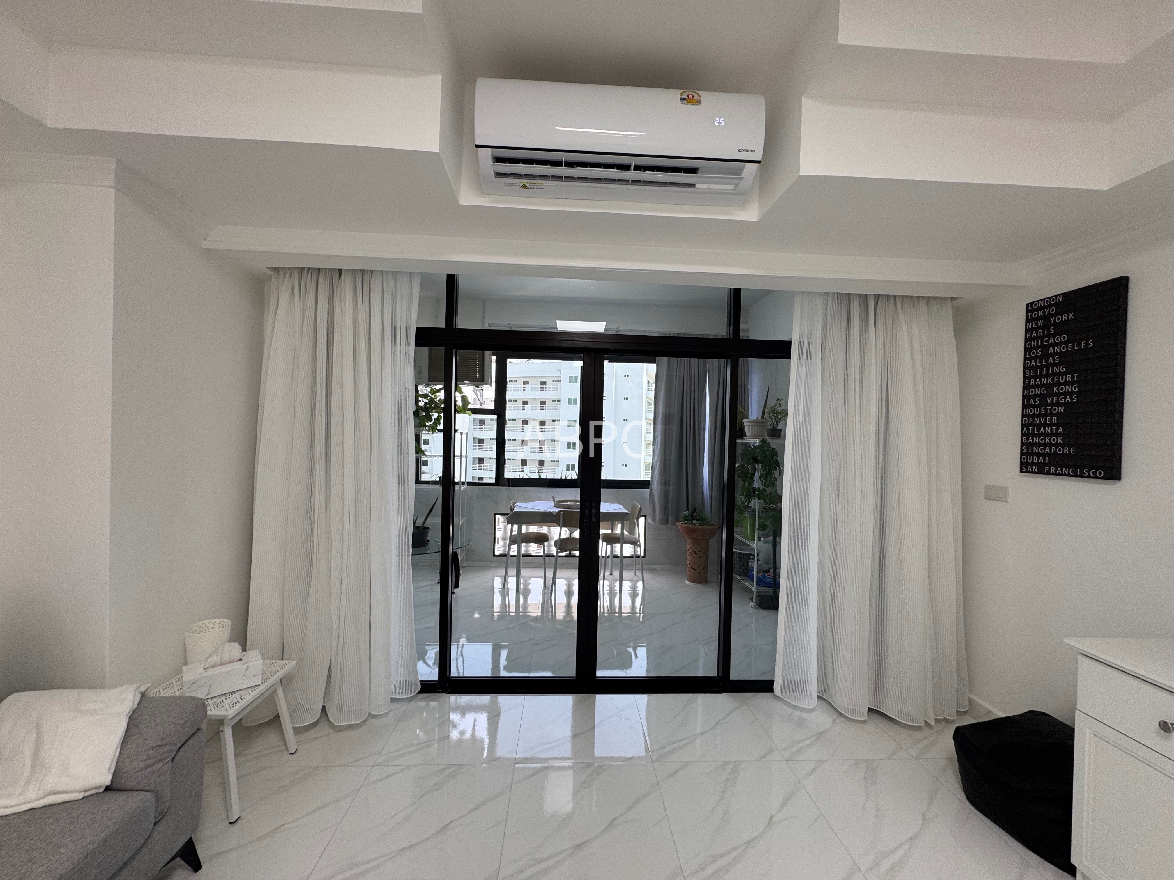 Newly Renovated 1 Bedroom 1 Bathroom in Jomtien photo 10