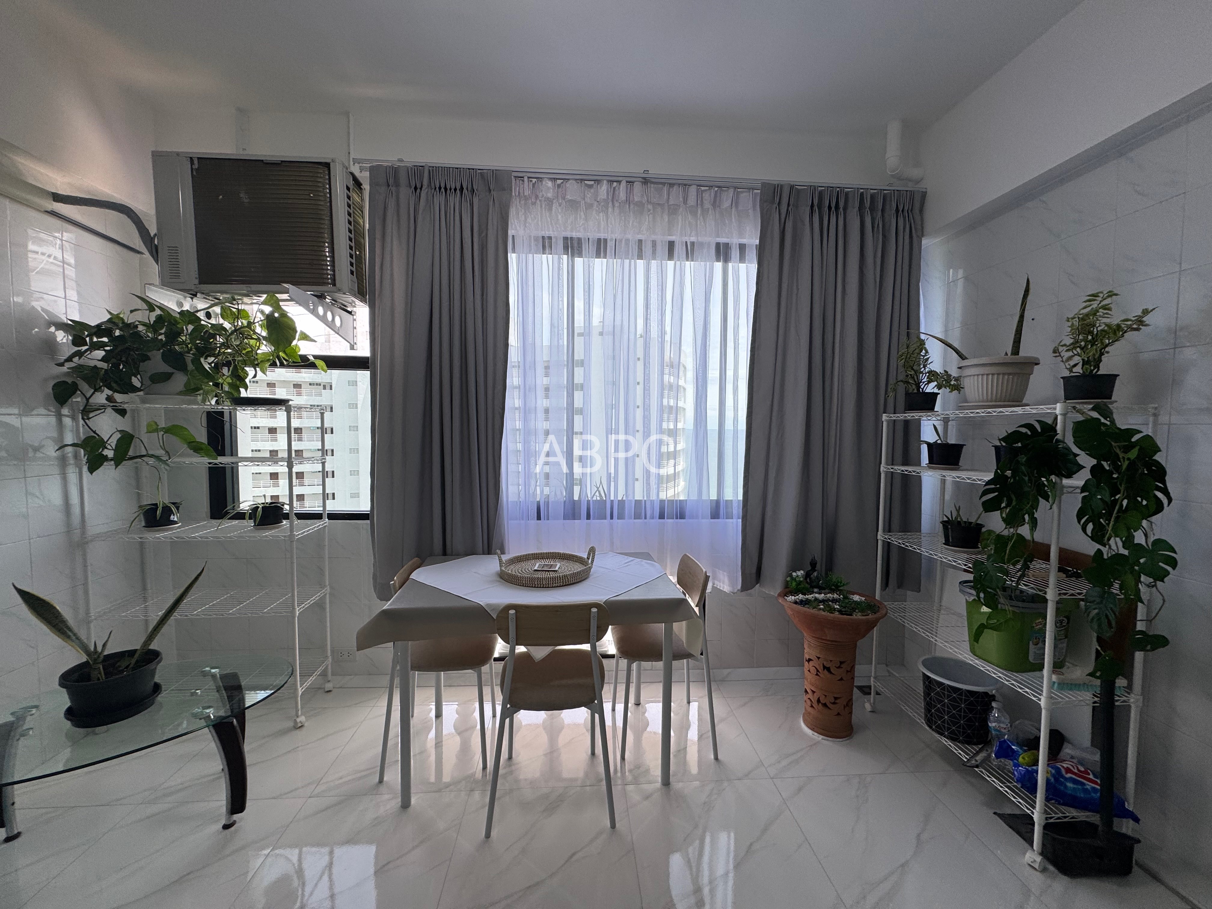 Newly Renovated 1 Bedroom 1 Bathroom in Jomtien photo 7