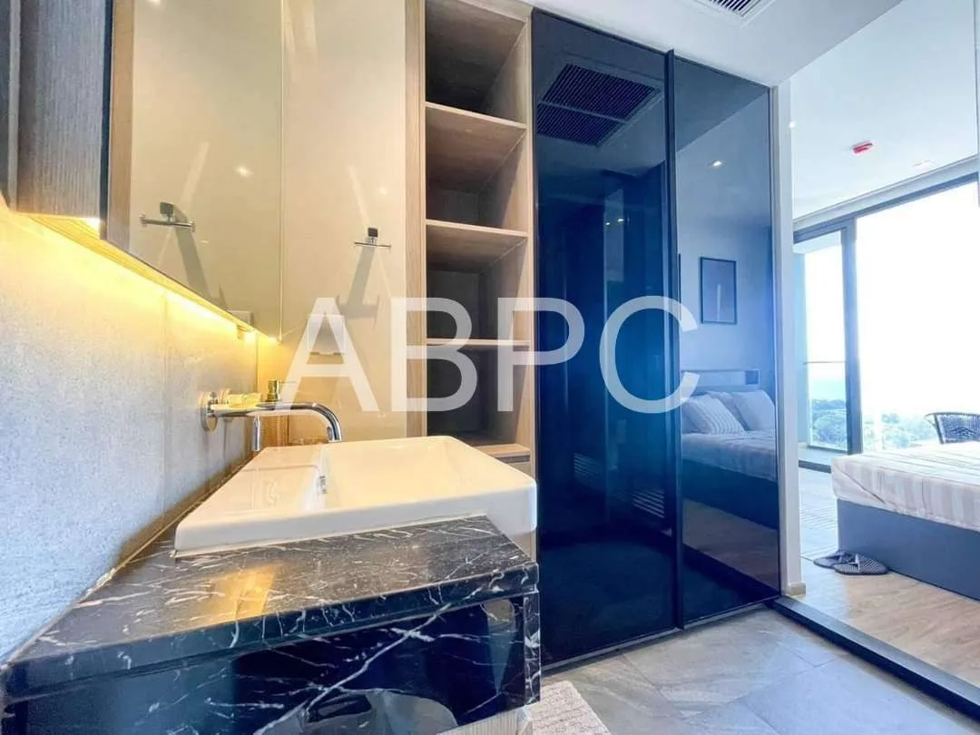 Luxury Studio Condo For Rent In Cosy Beach photo 2