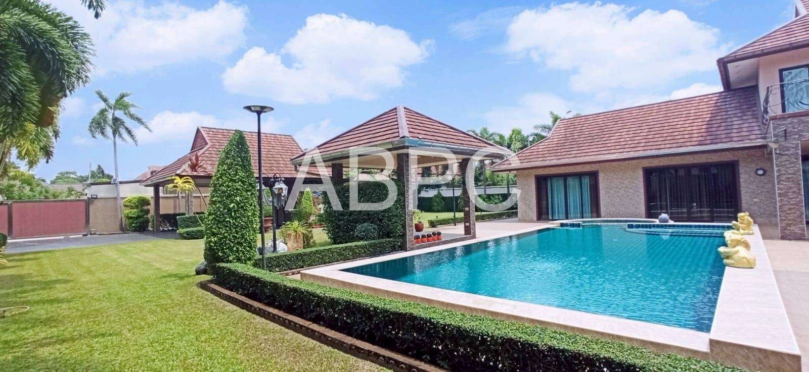 3 Bedrooms 4 Bathrooms in Huay yai photo 3