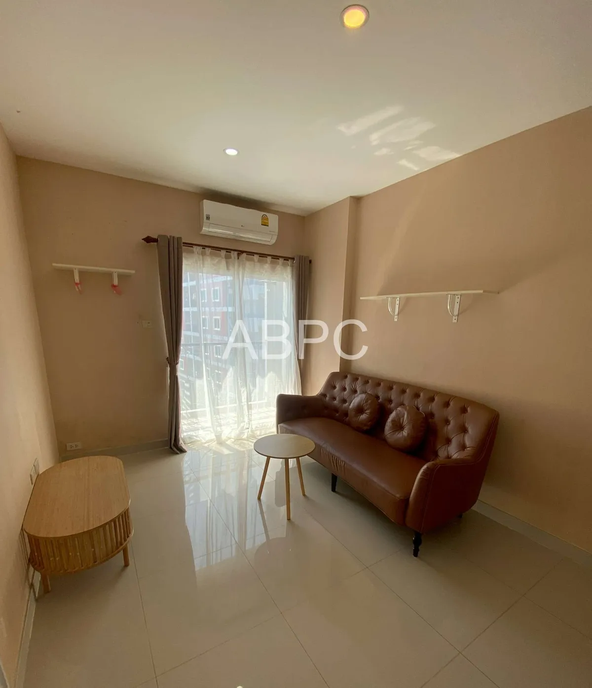 Pool View Sale with tenant 1 Bedroom 1 Bathroom in East Pattaya photo 7