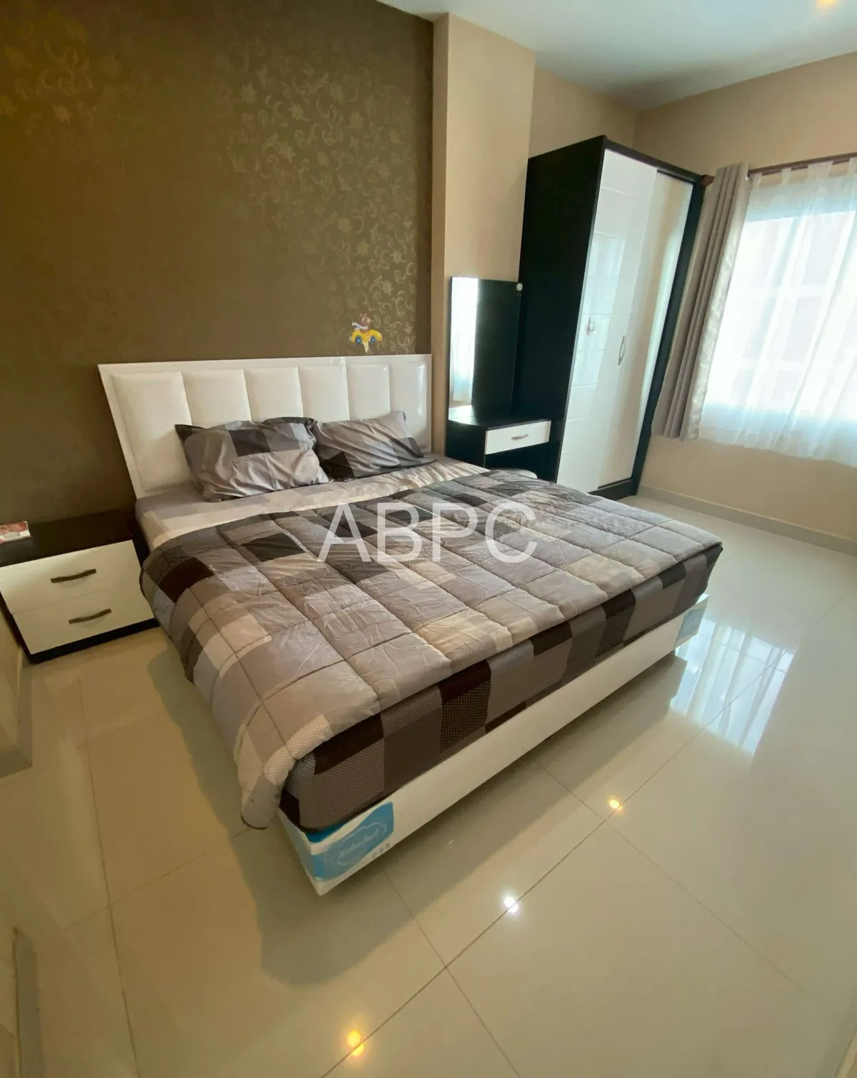 Pool View Sale with tenant 1 Bedroom 1 Bathroom in East Pattaya photo 8