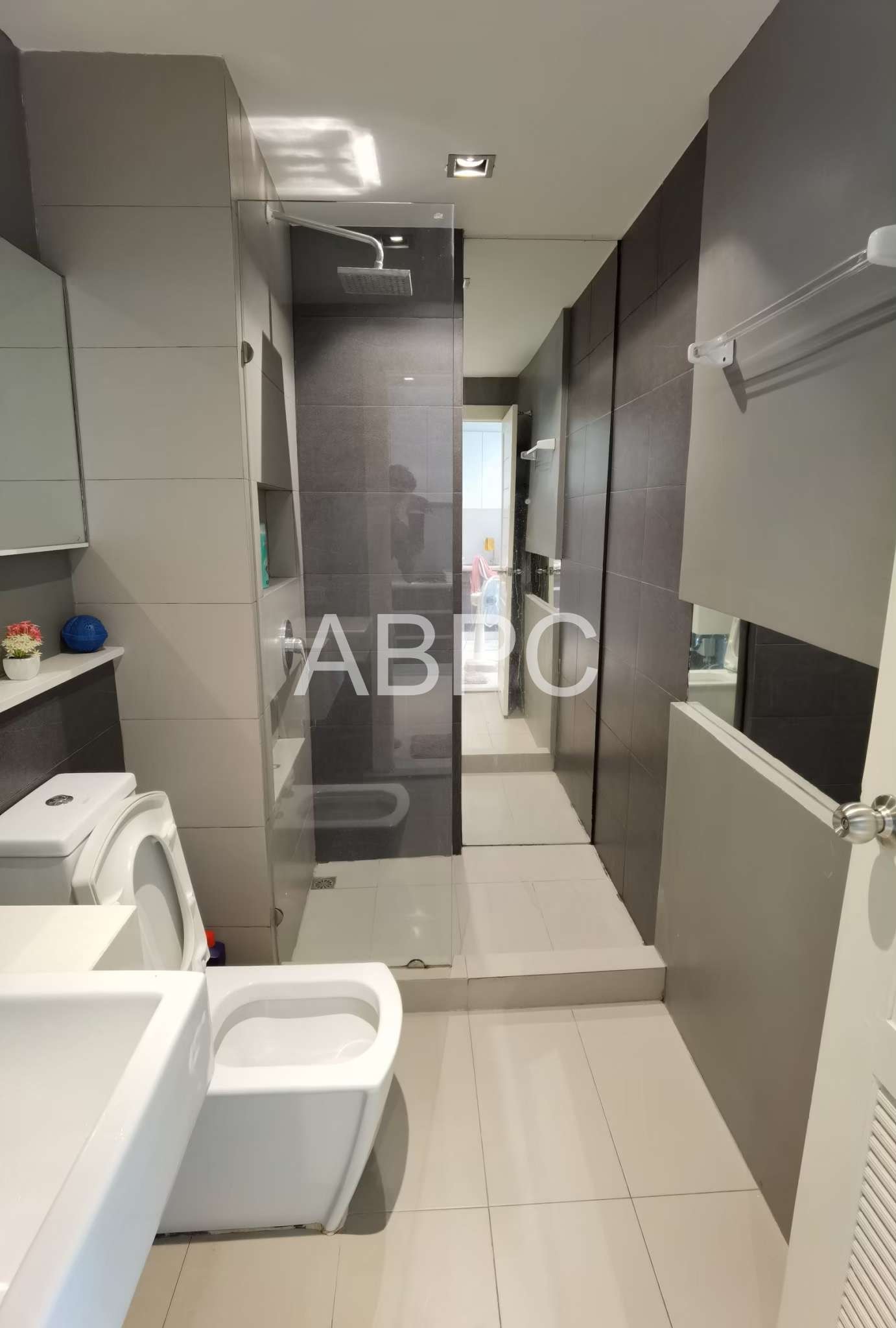 Great Deal 1-Bedroom condo of 32sqm for Sale in Jomtien photo 10