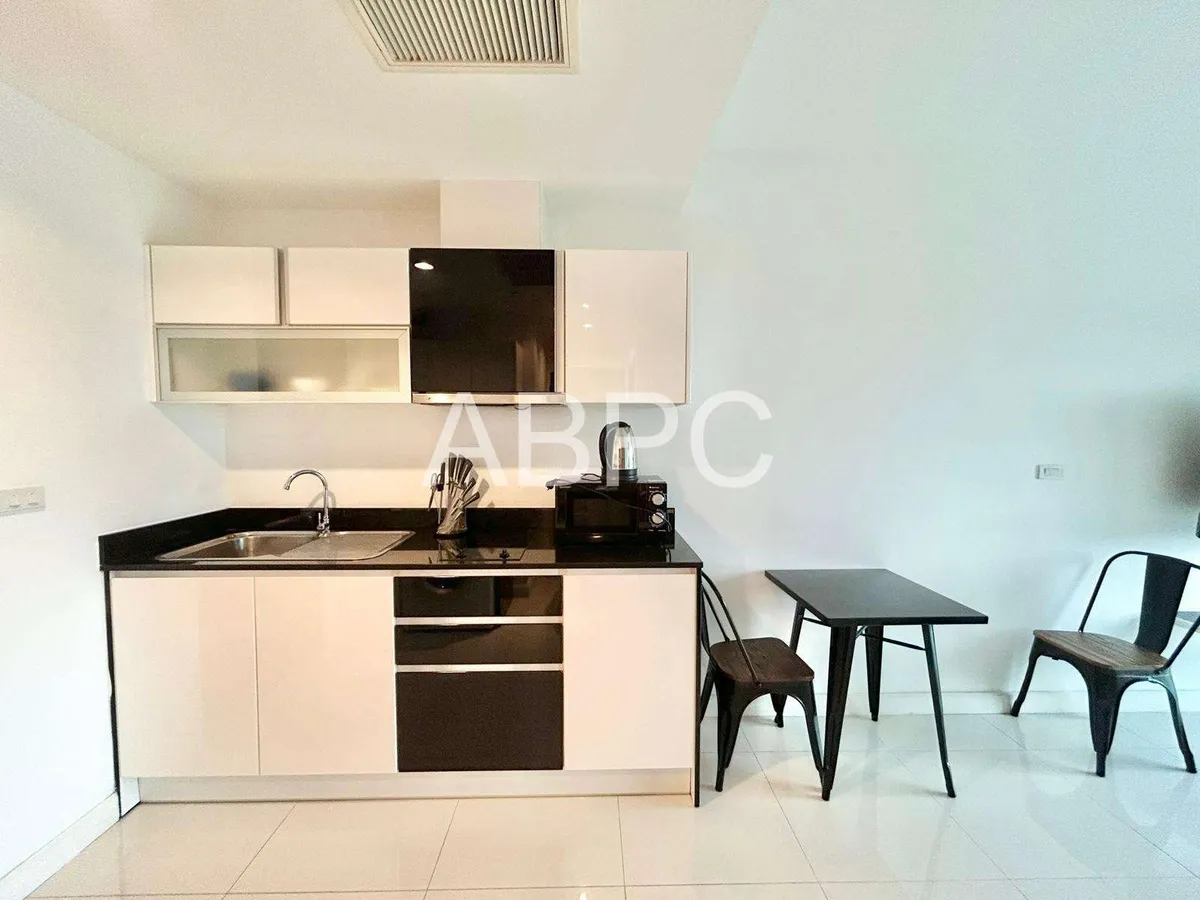 1 Bedroom Condo For Rent in Pratumnak photo 13