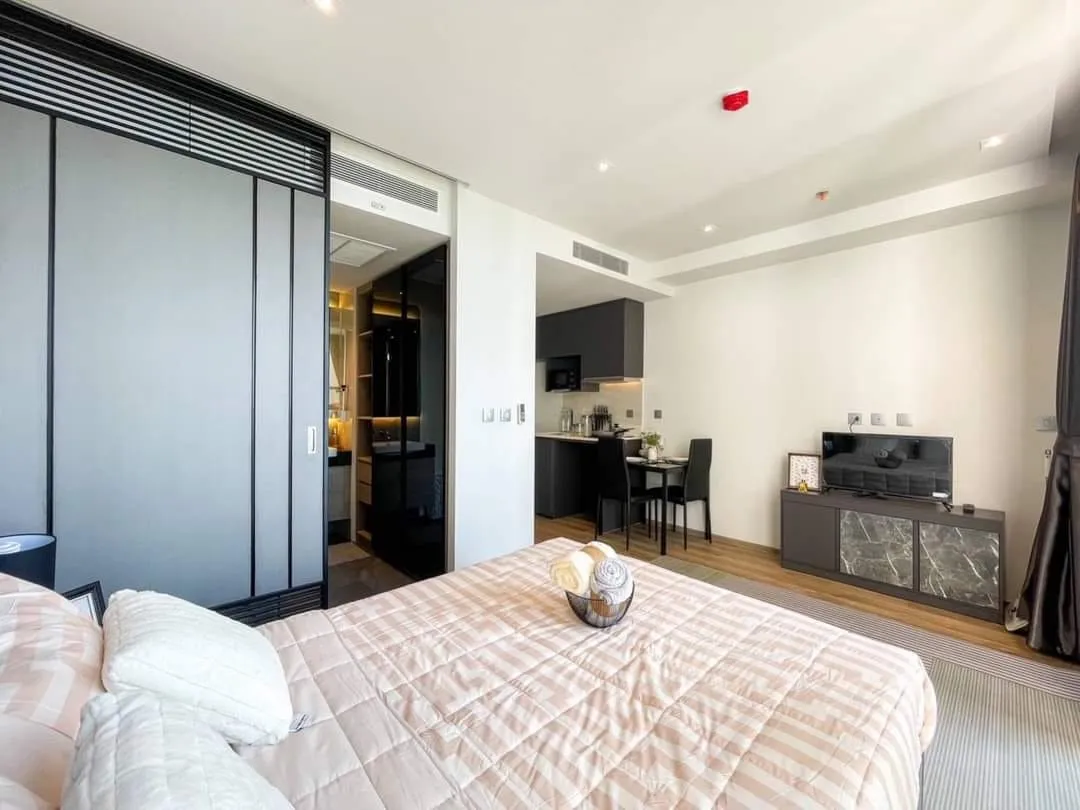 1 Bedroom Condo For Rent in Pratumnak photo 23