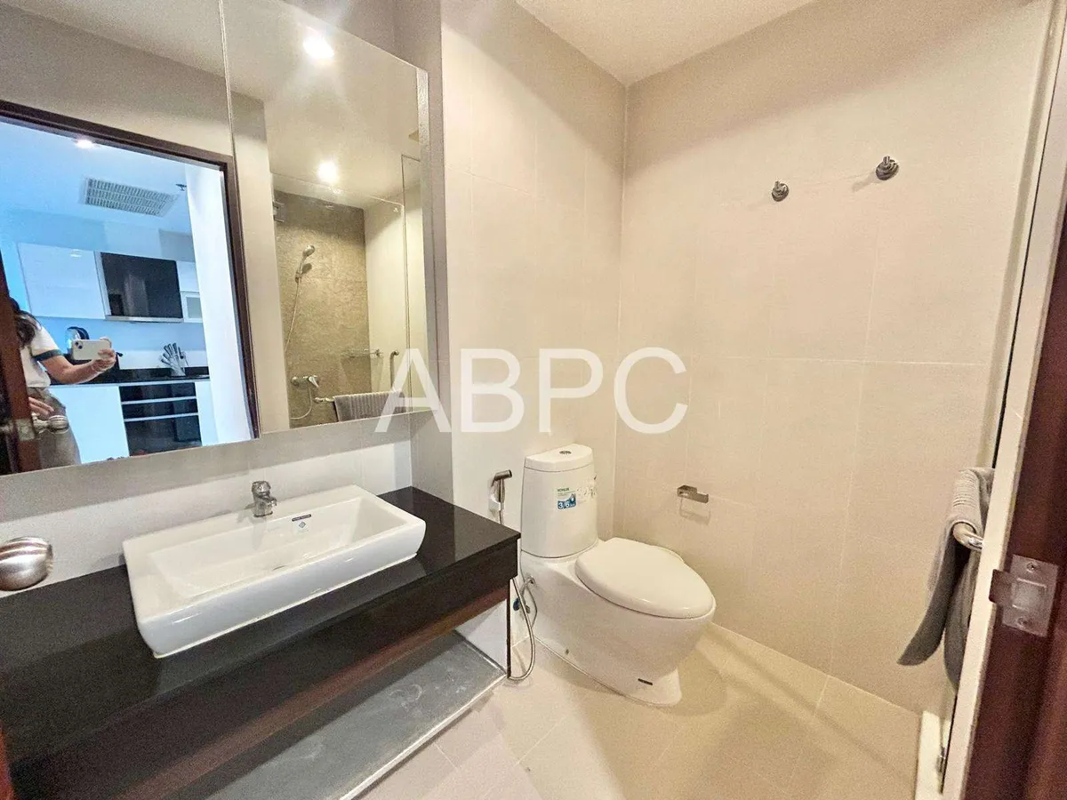 1 Bedroom Condo For Rent in Pratumnak photo 5